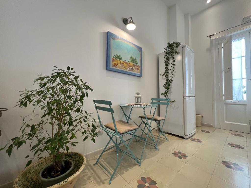 Lux Domus Apartment Bari Exteriör bild